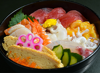海鮮丼
